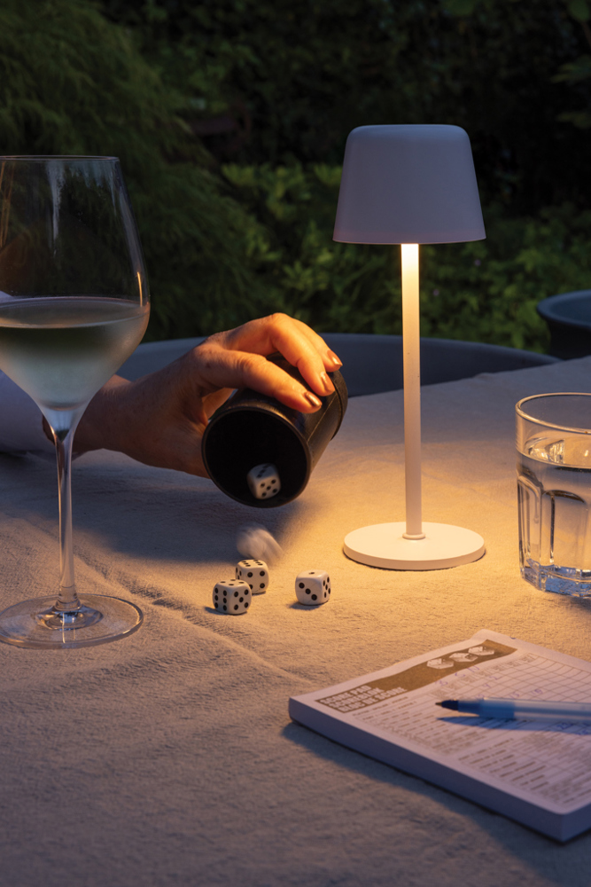 Zenic RCS gerecyclede plastic USB oplaadbare tafellamp