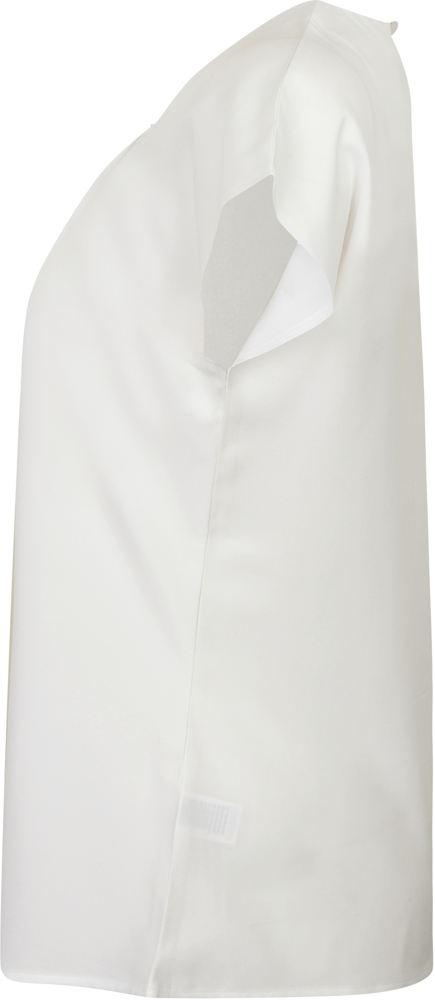 H597 - Ladies pleat front blouse