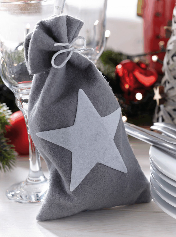 WHITE SHINE - Vilten (kerst)tasje
