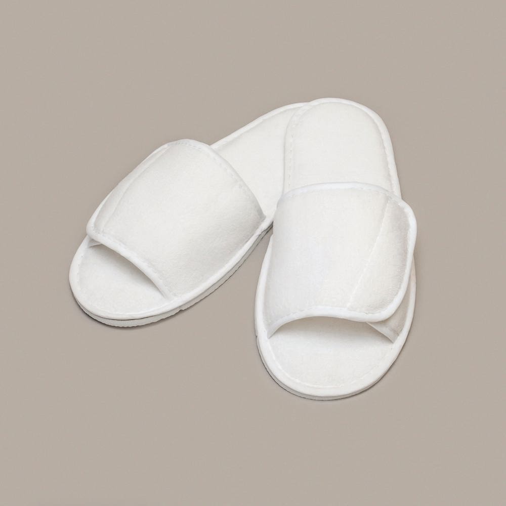 TC067 - Open Toe Slippers