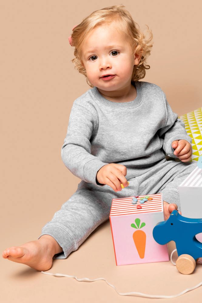 K836 - Ecologische fleece babybroek